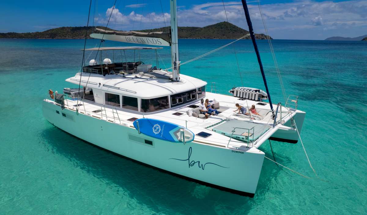 bluewinds56 charter yacht