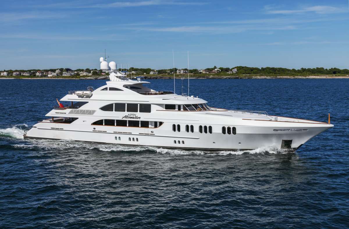 aspenalternative164 charter yacht