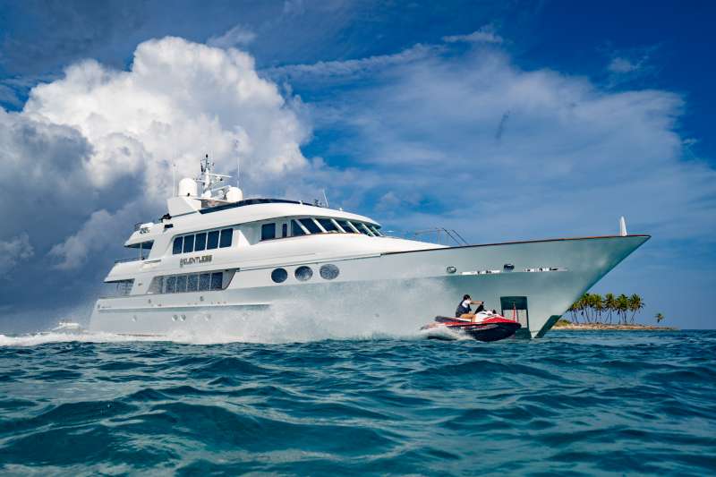 relentless145 charter yacht