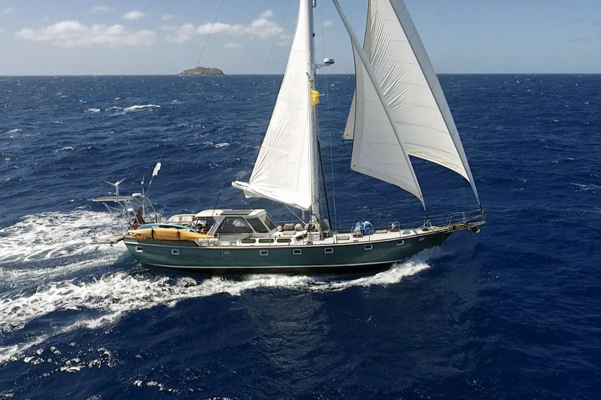 kai70a charter yacht