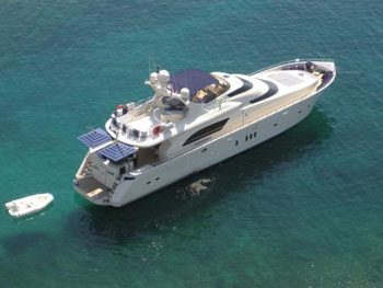 ladycarola85 charter yacht