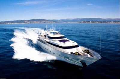 sunlinerx118 charter yacht