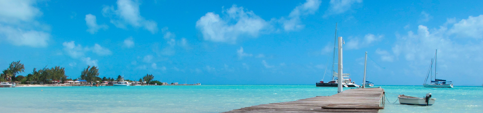 chartering a catamaran in the caribbean