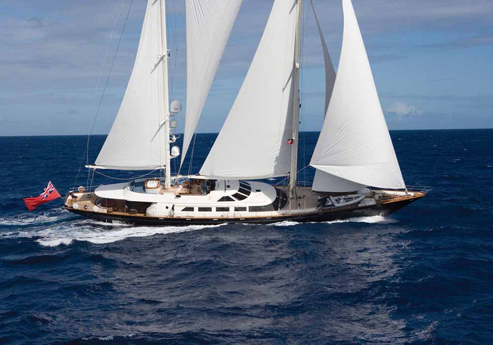 sailing yacht a crew size