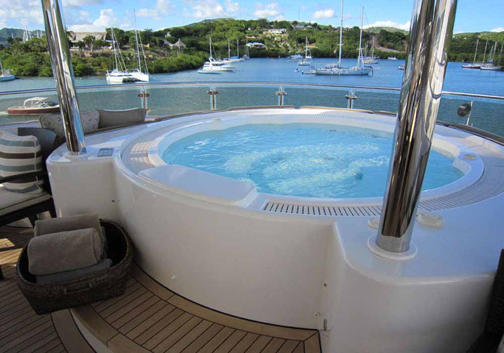 st maarten private yacht charter