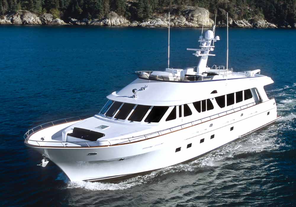 chartering a private yacht