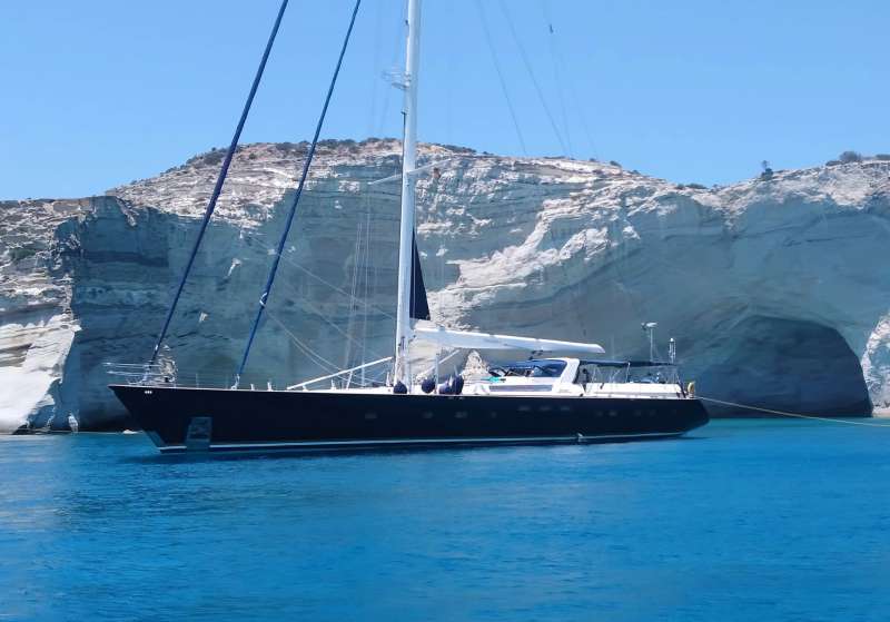 amadeus109 charter yacht