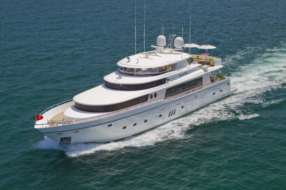 lorax103 charter yacht
