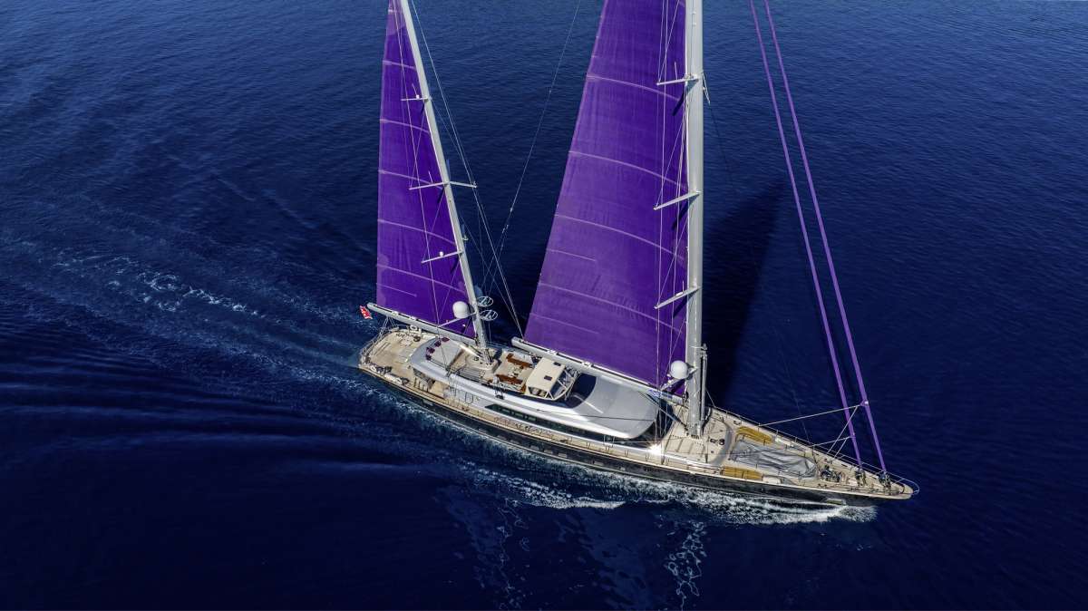 barracudavalletta164 charter yacht