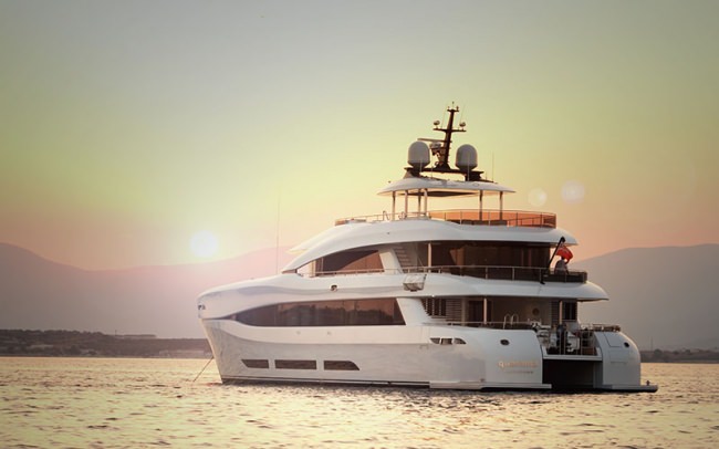 quaranta111 charter yacht