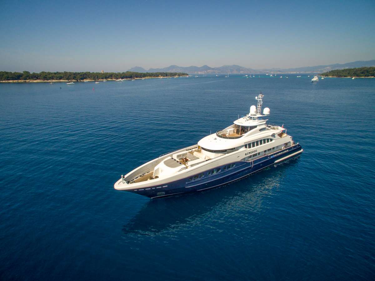 sirocco154 charter yacht