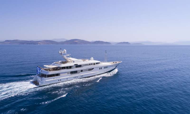 marla164 charter yacht