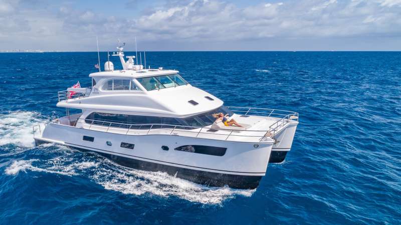 muchogusto65 charter yacht