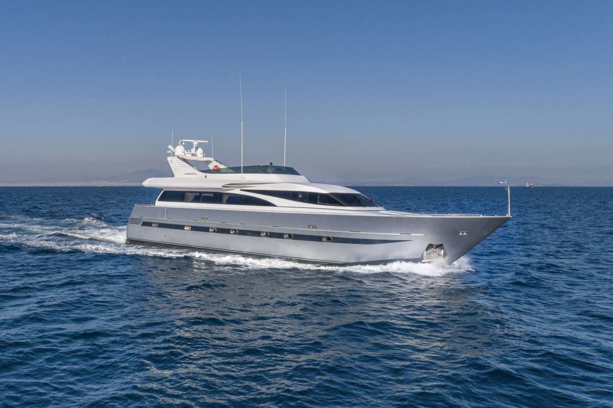 andilis89 charter yacht