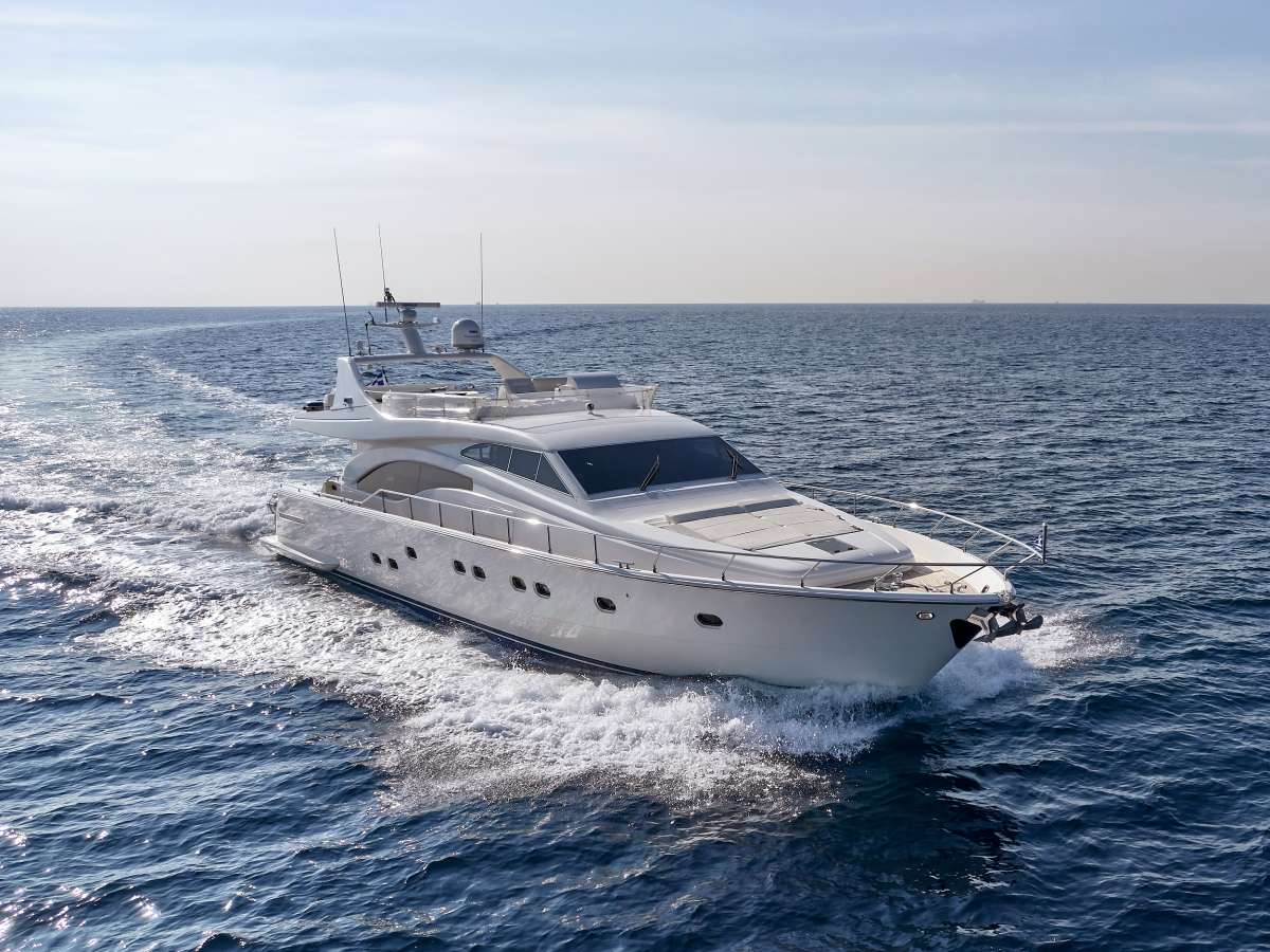 miren69 charter yacht