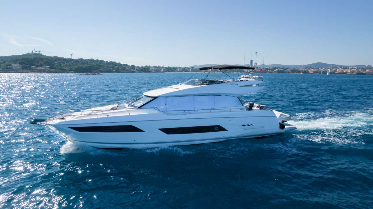 apollonia70 charter yacht