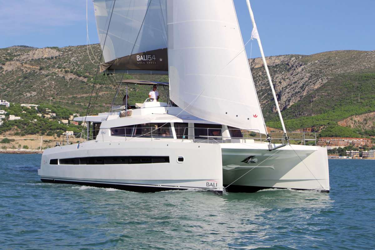 didymos55 charter yacht
