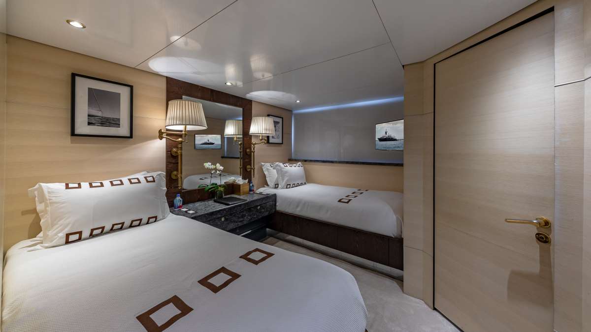 Twin Stateroom 1