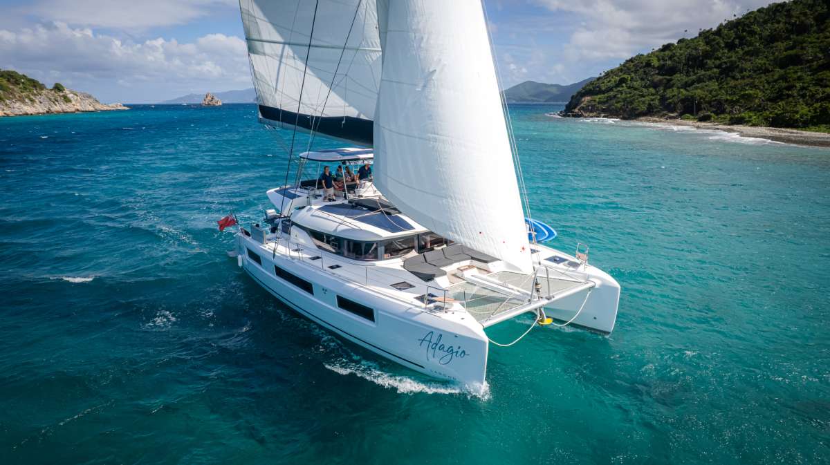 adagio51 charter yacht