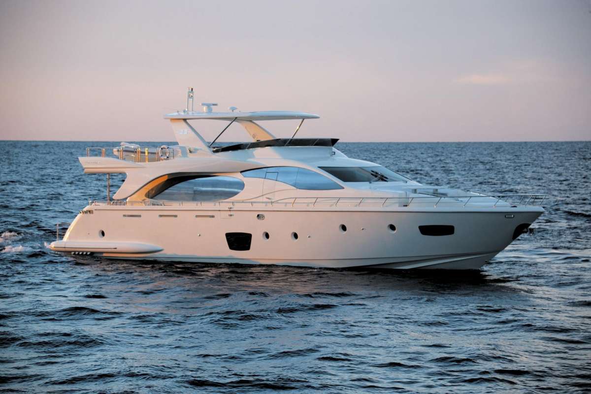 lafenice88 charter yacht