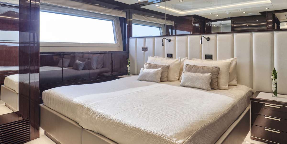 Twin Stateroom convertible to Double