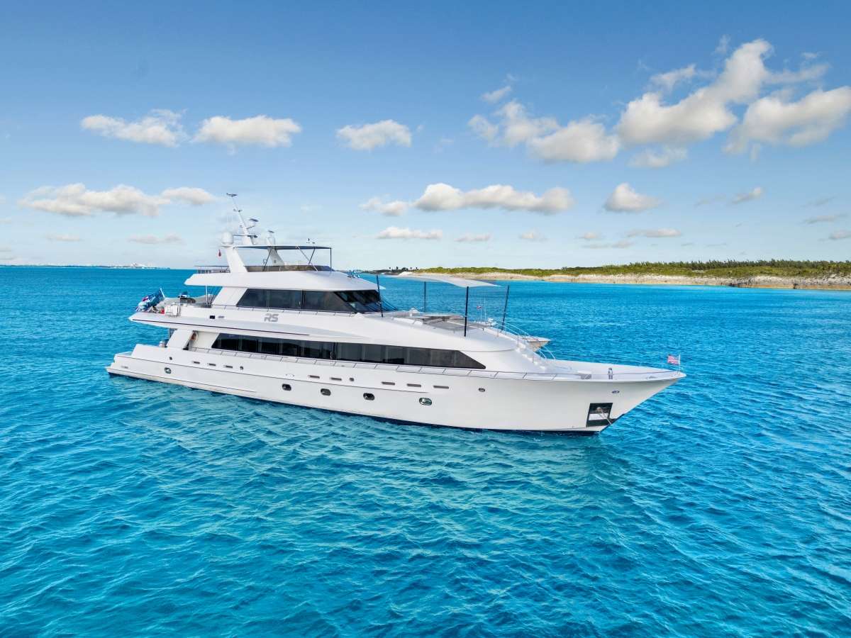 realsummertime120 charter yacht