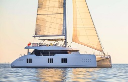 motor yacht sea glass